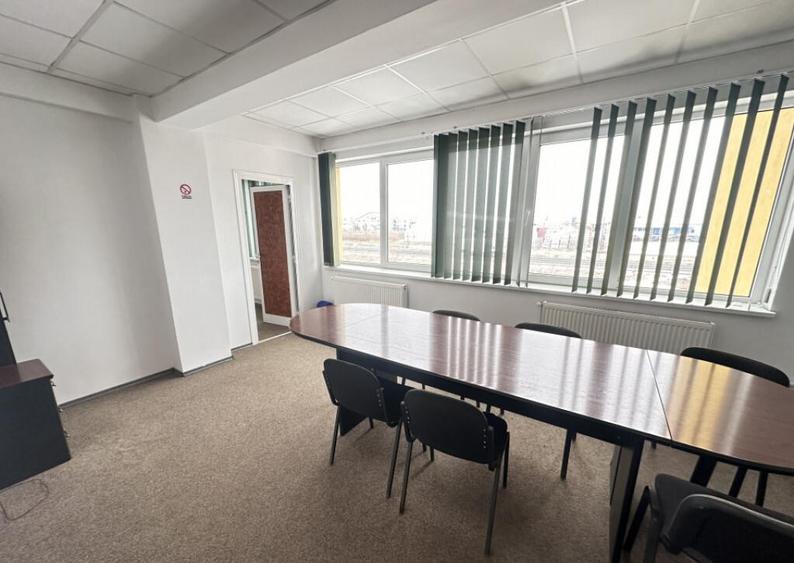 Hala industriala aut. ISU - 1200mp + birouri 900mp zona Mall - 16