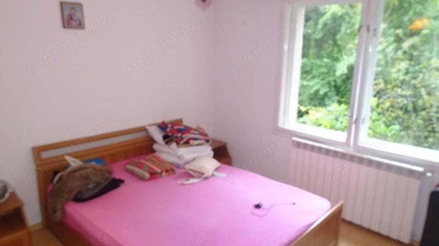 Vand casa in Deva, zona Aurel Vlaicu D+P+E, constructie din anul 2010 din BCA - 5