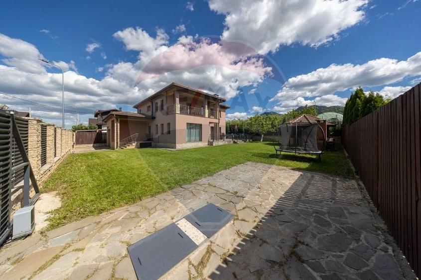 Casă  superba complet utilata teren 660mp - 38