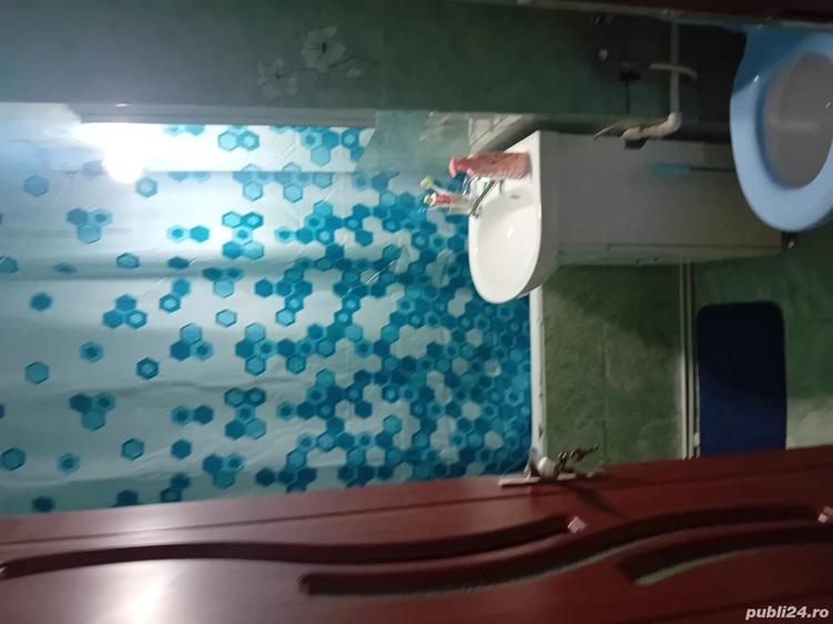 Inchiriez apartament zona Vi?oi - 2