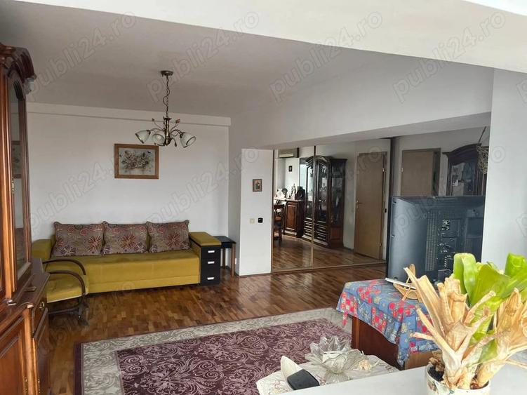 Apartament de 3 camere transformat in 2 camere Crangasi - 12