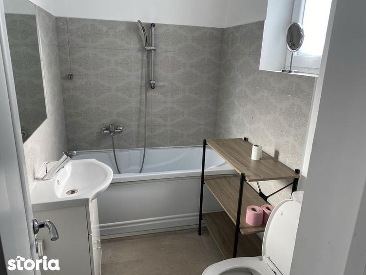 Biharia-Baneasa 3camere parter cu curte si loc parcare - 4