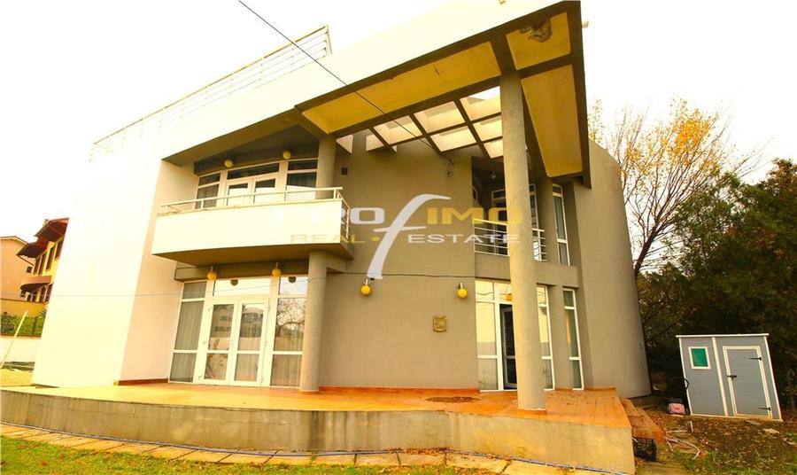 Vila exclusivista P+2E la cc.500m. de Plaja Alezzi - 1