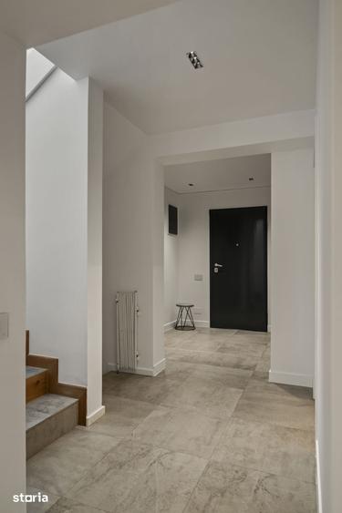 Casă cu 5 camere cu Teren 350 Mp în Central