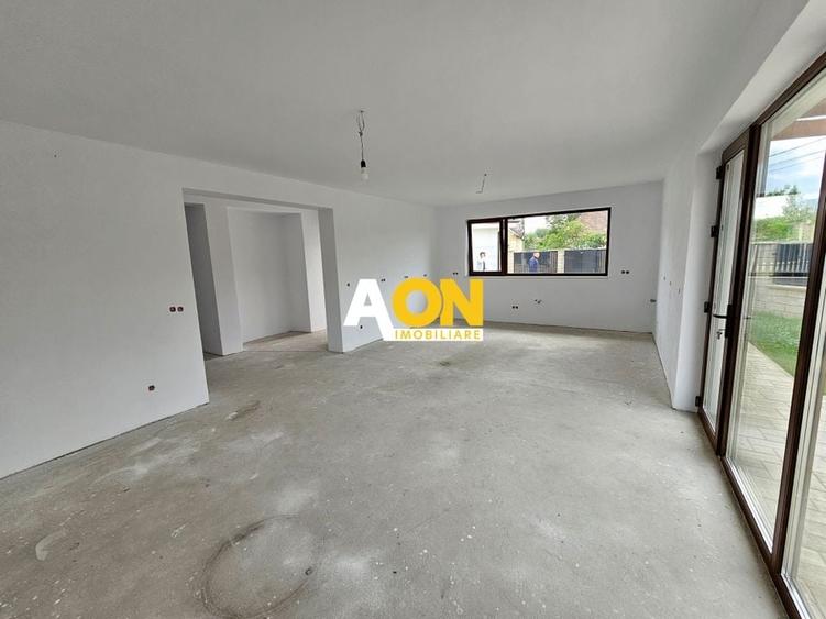 Casa semifinisata, 4 camere, 393 mp teren,  Barabant - 5