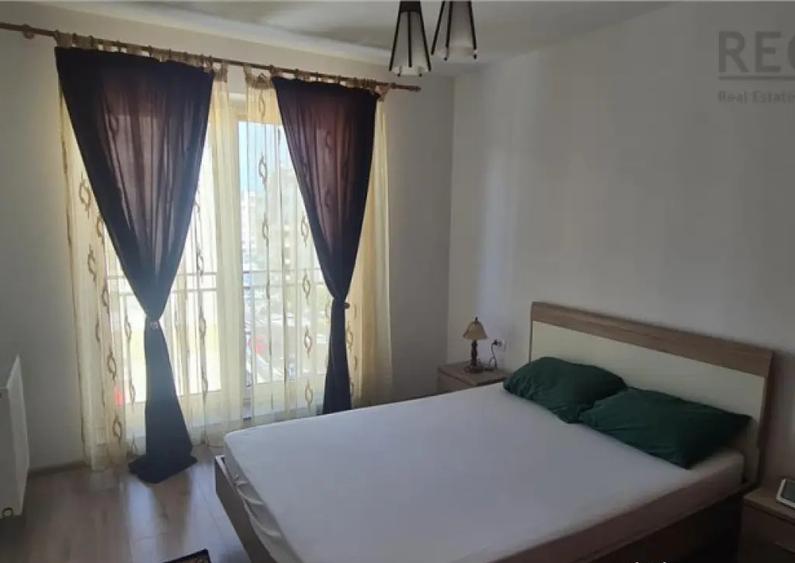 Studio Pietonala Coresi / Loc de parcare / Boxa - 4