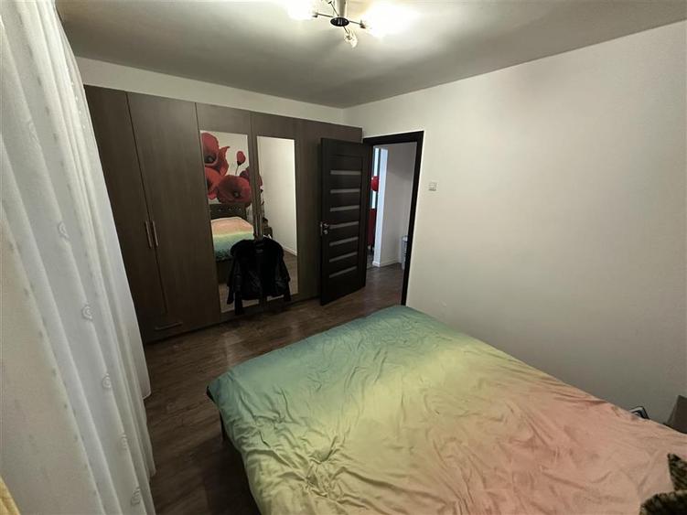 Apartament 3 camere semidecomandat, rogerius - 5