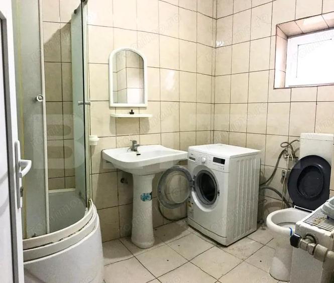 Casa de vanzare, 354 mp, zona Titu - 16