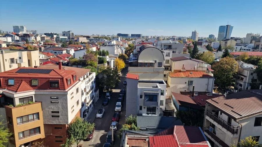 Dorobanti - Liceul I.L. Caragiale - 1