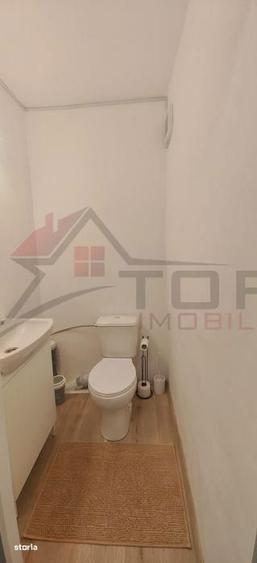 Apartament cu 3 camere, 2 bai, 72 mp, izolat, pe mijloc zona Dacia - 1