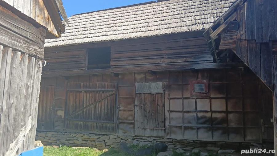 vand casa ,3 anexe - 2