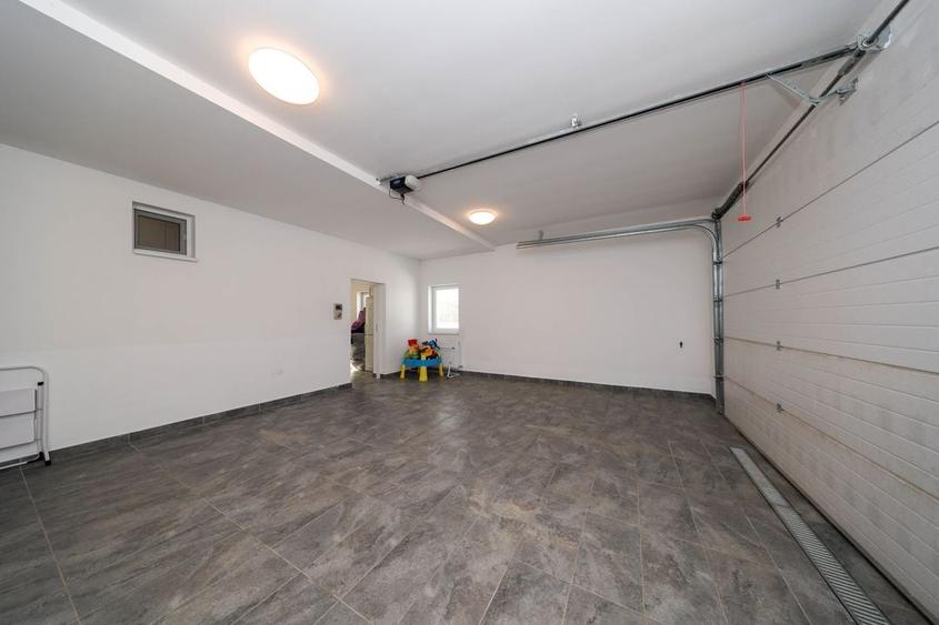 Casă ideală pentru familie &icirc;n Brașov, Bunloc - spațioasă, luminoasă, priveliște - 50