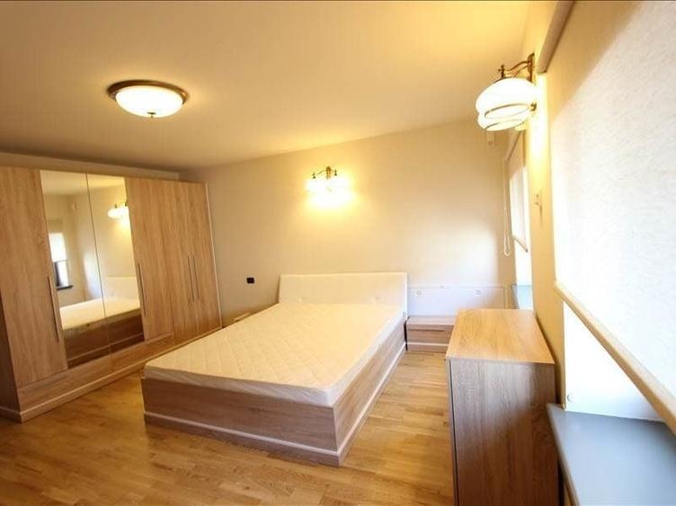 Apartament cu 3 camere de închiriat în zona Pța Unirii - 12