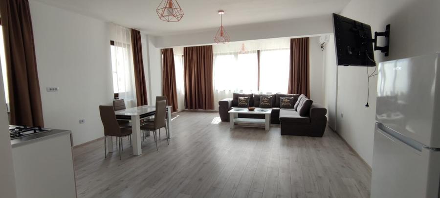 Vânzare Apartament 2 Camere Spațios, Mobilat și Utilat, Aproape de Plajă - 5