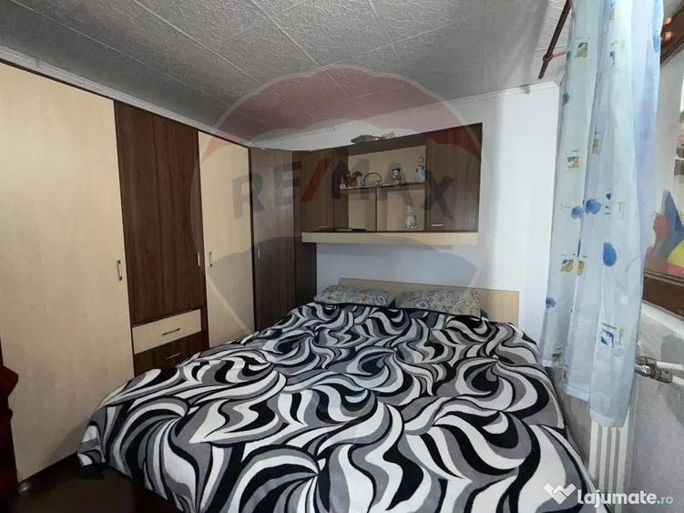 Casa cu teren de vanzare Golesti-Ramnicu Valcea / Manasti... - 4