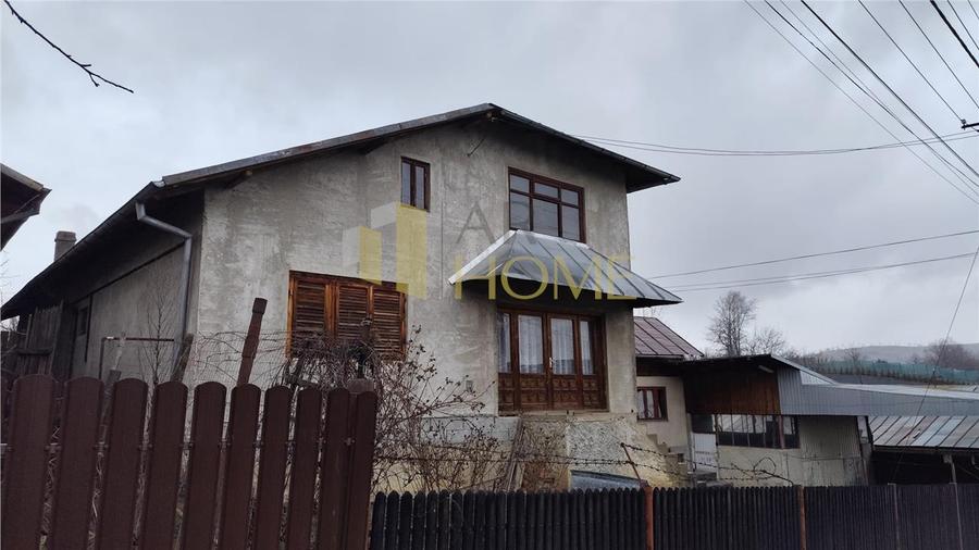 Casa Central Baicoi, 145 mp - 2