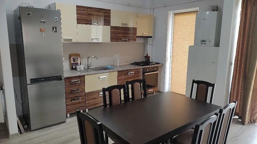 Apartament cu 2 camere semidecomandat, mobilat în Giroc