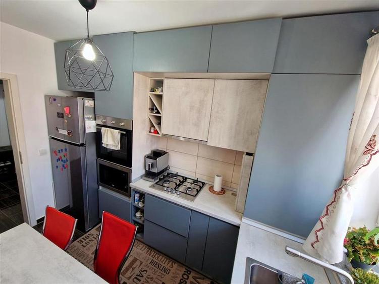 Apartament 3 camere + 2 balcoane - 4