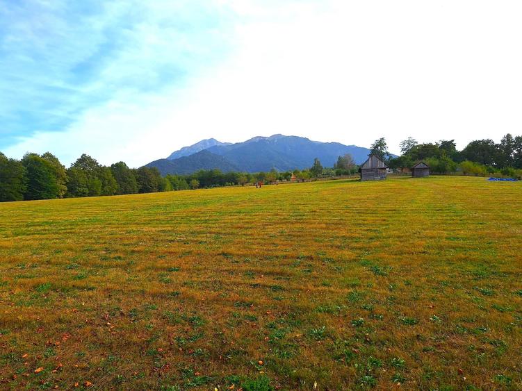 Teren cu panorama de vis in Glajerie- Sohodol - 9