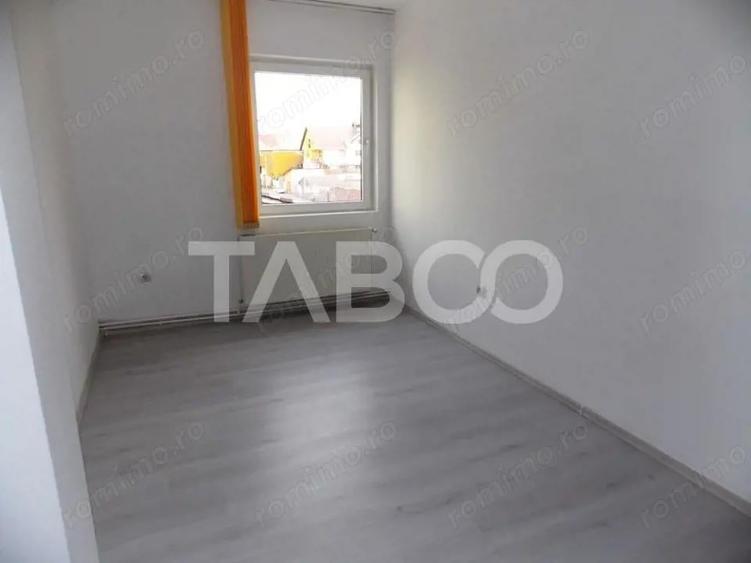 Spatiu pentru birouri de inchiriat cu utilitati incluse in Strand - 9