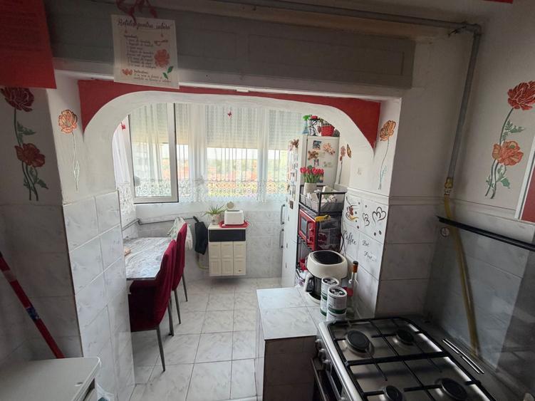 Vand garsoniera lux mibilat/utilat 36 mp - 4