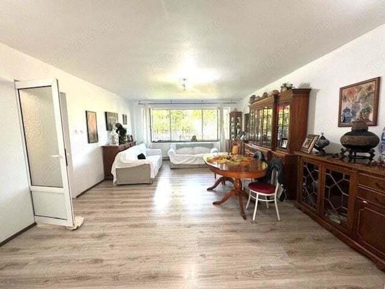 Casa S+P+1E+M pe un teren de 1430 mp in Coteana - 17