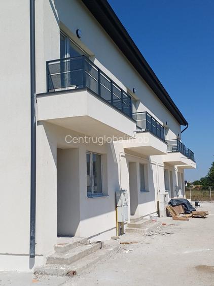 Casa 4 camere Casa 4 camere
