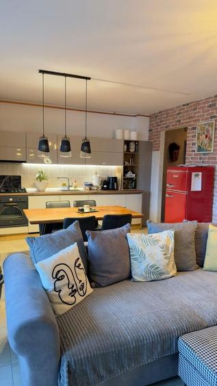 Bloc nou. Decomandat. Etaj 1. Complet mobilat. 68 mp utili. Zona Modern. Lift. - 1