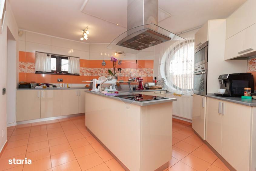 Casa individuala de vanzare 6 camere cu garaj Varteju Magurele - 3