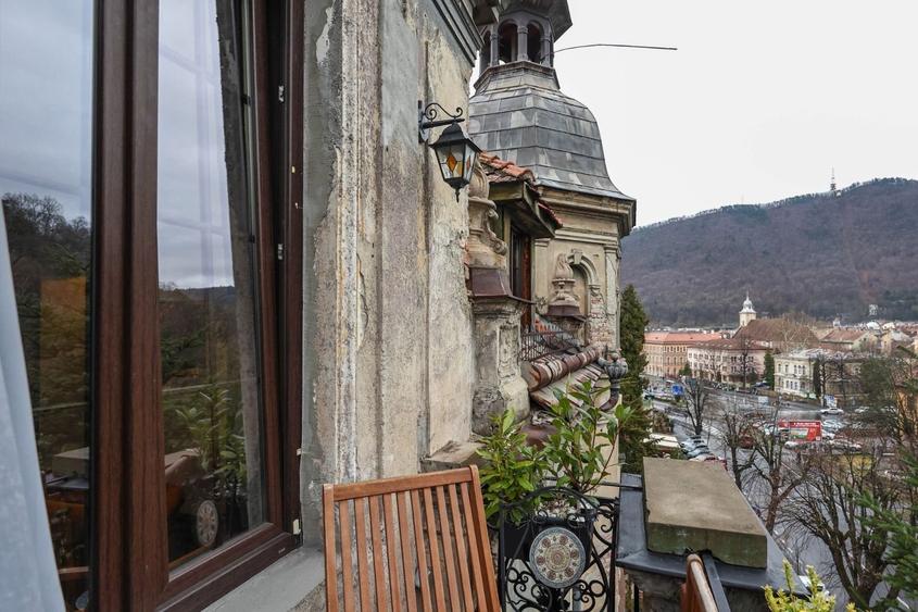 Bijuterie arhitecturală cu dotări smart in centrul Brasovului - 18