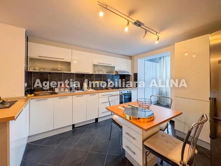 Ap. 3 camere (transformat din Ap. 4 camere) in Deva, zona Balcescu, SU 115 mp, SC 134 mp, etaj 1. - 3