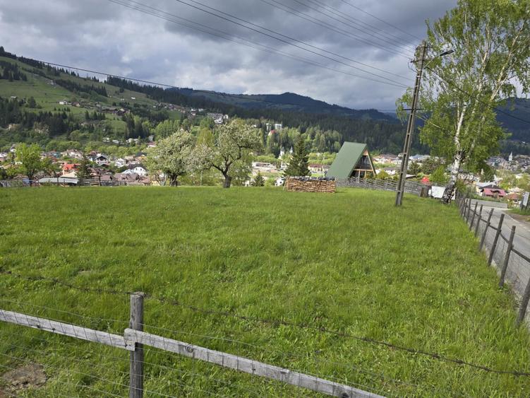 Vanzare teren Strada Telefericului pozitie deosebita - 1
