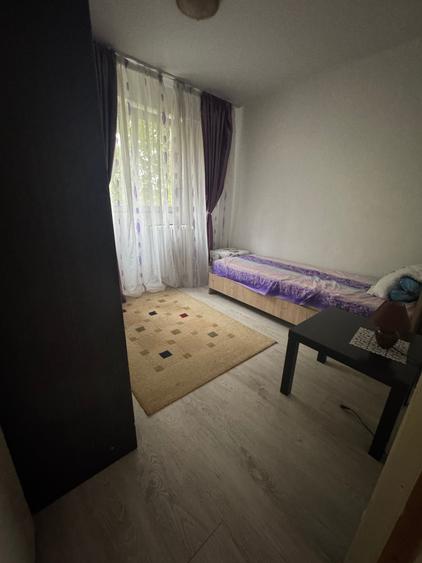 Apartament 2 cam - Bloc anvelopat - Necesita renovare - Decomandat - 3