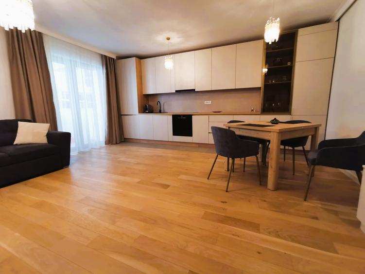 Circumvalatiunii - Ap de 2 cam - Su:50mp - Centrala prorie - Parcare - Terasa - 1