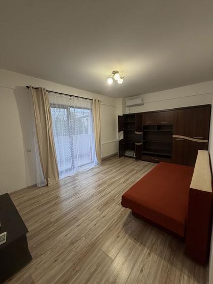 Inchiriez garsoniera - 5