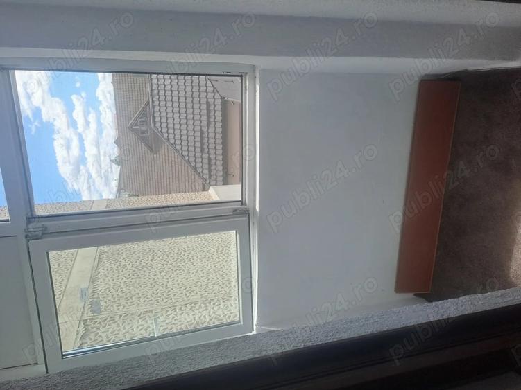 Vand apartament 2 camere - 1