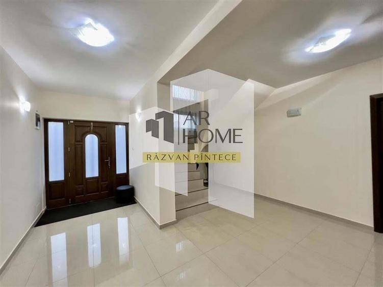 Vila de lux, P+1E+pod, 5 camere, garaj, zona Albert Nord, Ploiesti - 11