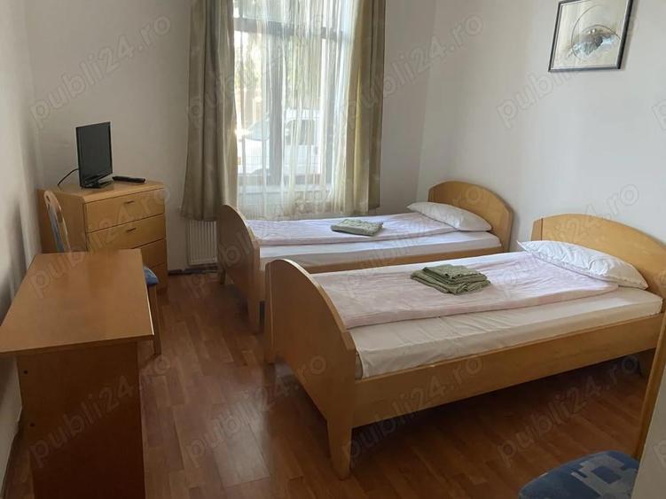 Inchiriez camera la casa - 5