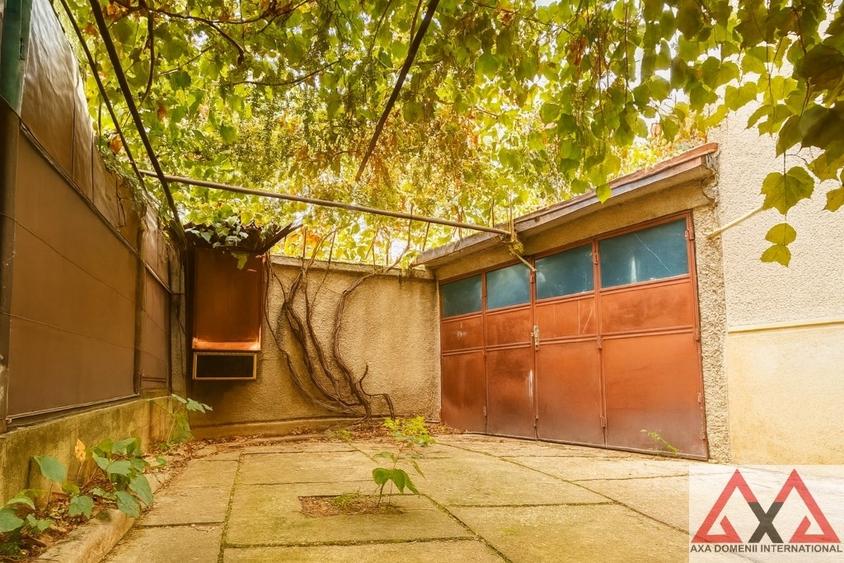 Vatra Luminoasa, vila interbelica, pod mansardabil, elemente originale - 16