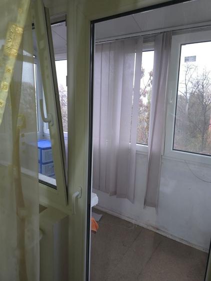 Vanzare ap. 2 camere, 2 balcoane, bloc 85, posibilitate centrala, Titan-Ciucea - 3