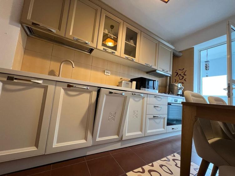 Ocazie! Inchiriere 3 camere, langa Hotel Oxfrod - 5