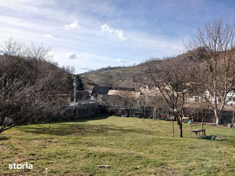 Casa saseasca de vanzare in Richi? - 2