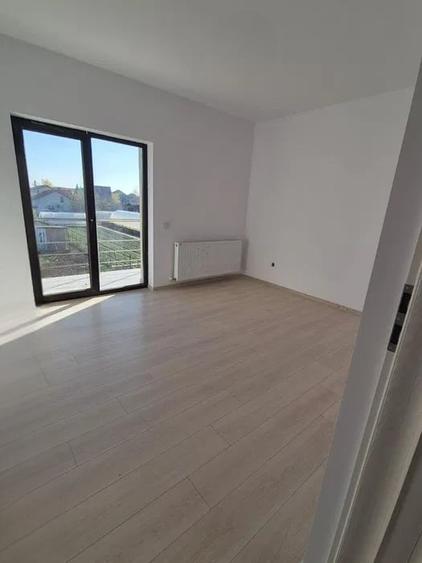 Vila tip Townhouse / 23 august/ Lidl/ aproape de școli și magazine – Otopeni - 1