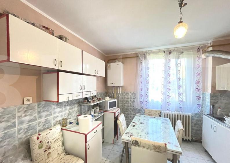 Apartament de 4 camere,zona Complex Bulevard - 6