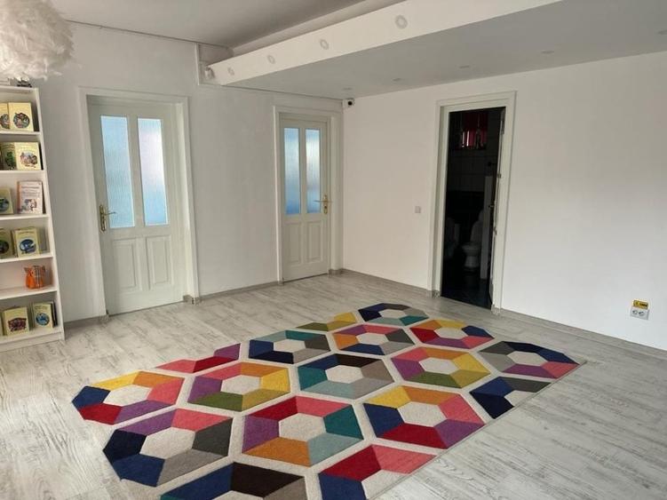 Cladire cu suprafata de 784mp la strada circulata - 1