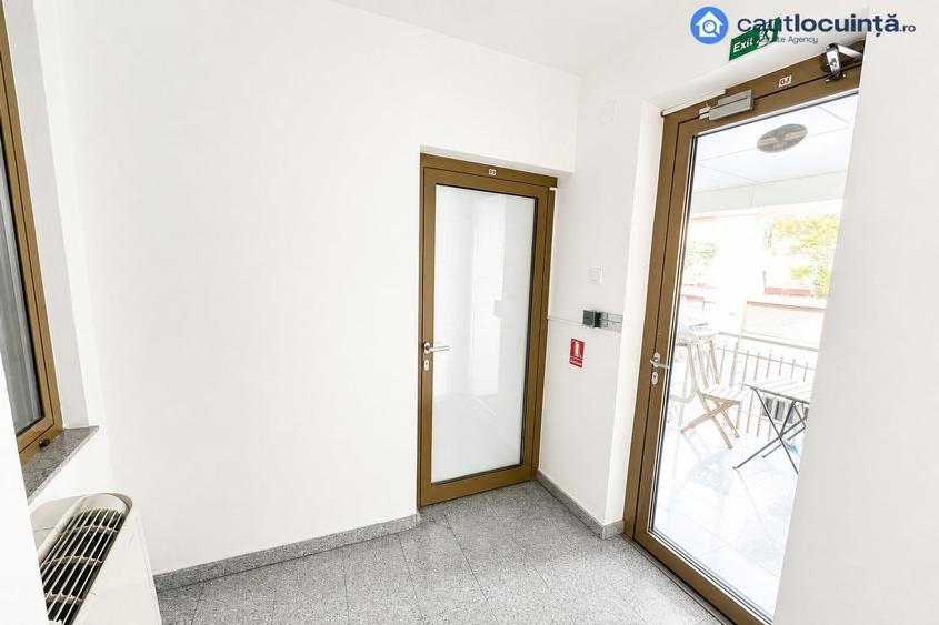 Birou, de 111.41000366211 mp, în Unirii