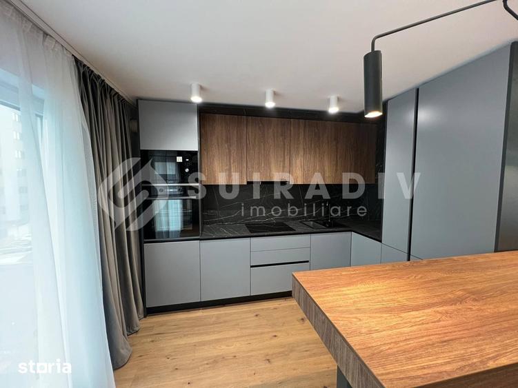 Apartament cu 3 camere, mobilat în Central