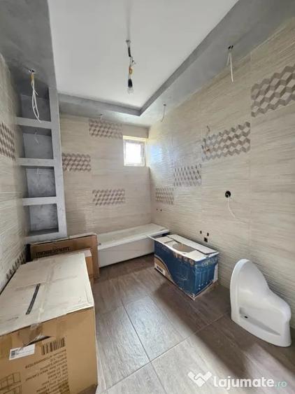 Casă cu 3 camere cu Teren 154 Mp în Central