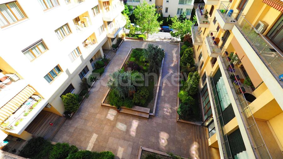 Apartament cu 4 camere semidecomandat, mobilat în Herăstrău