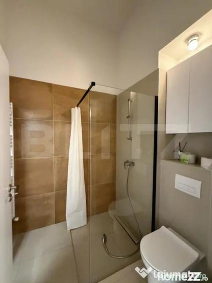 Apartament cu 2 camere semidecomandat în Horea